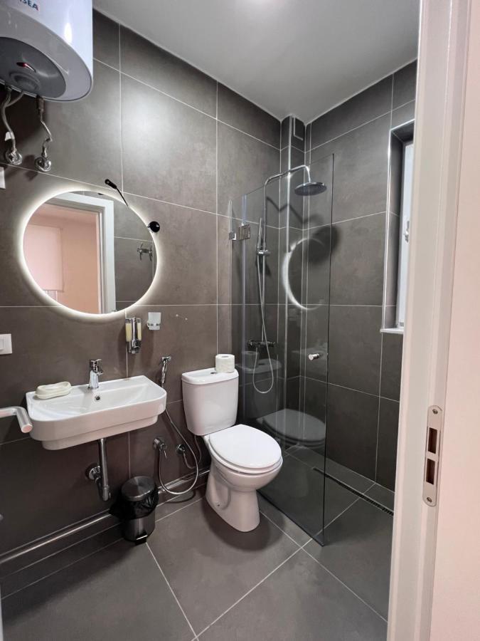 Grand Park & Bllok Area Rooms Tiranë Eksteriør bilde