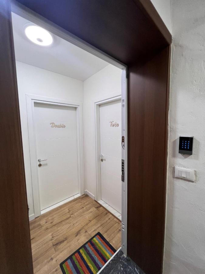 Grand Park & Bllok Area Rooms Tiranë Eksteriør bilde